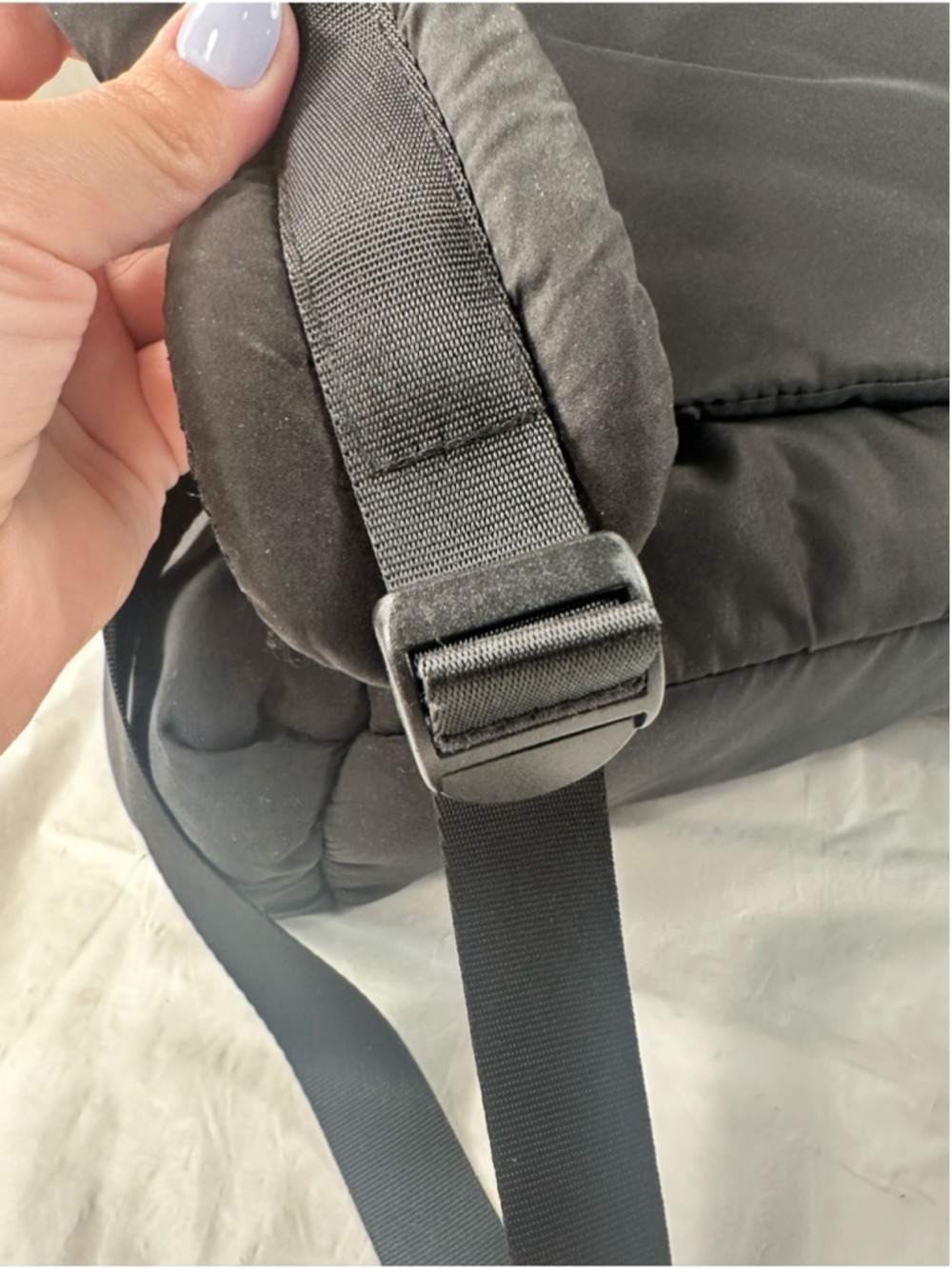 Wilo The Label Black Puffer Drawstring Backpack - Picture 12 of 16